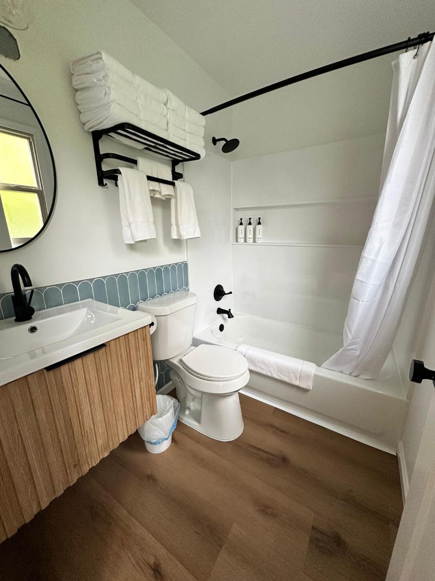 Sun & Sand Resort Port Austin Bagian luar foto