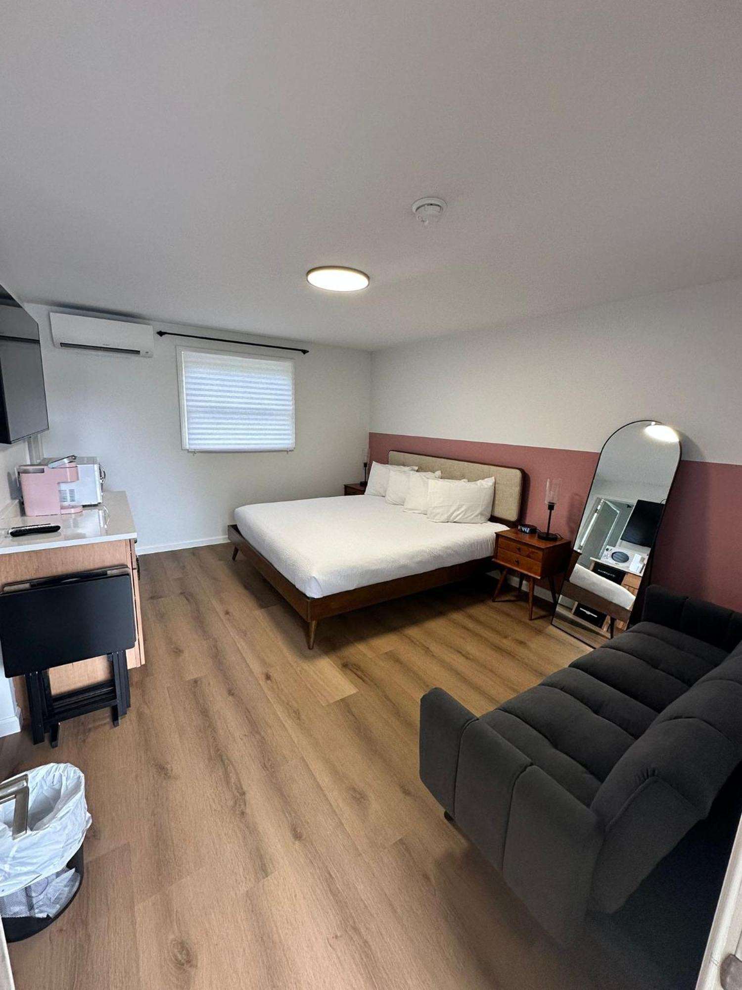 Sun & Sand Resort Port Austin Bagian luar foto